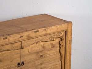 Ancien buffet à deux portes (vers 1900) #1