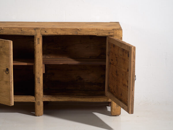 Buffet ancien de style primitif (c.1900) #2