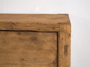 Aparador antiguo de estilo primitivo (c.1900) #2