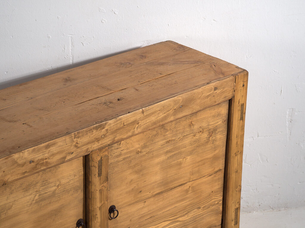 Aparador de dos puertas antiguo (c.1900) #9