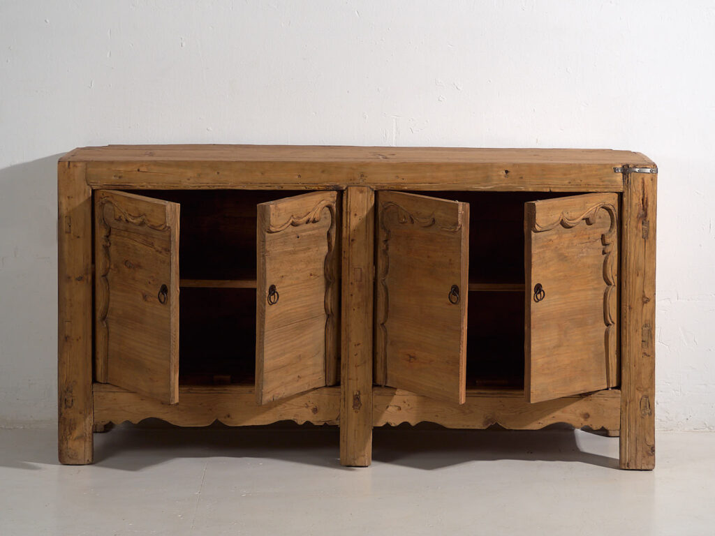 Antique Chinese sideboard with four doors (c.1900) #12