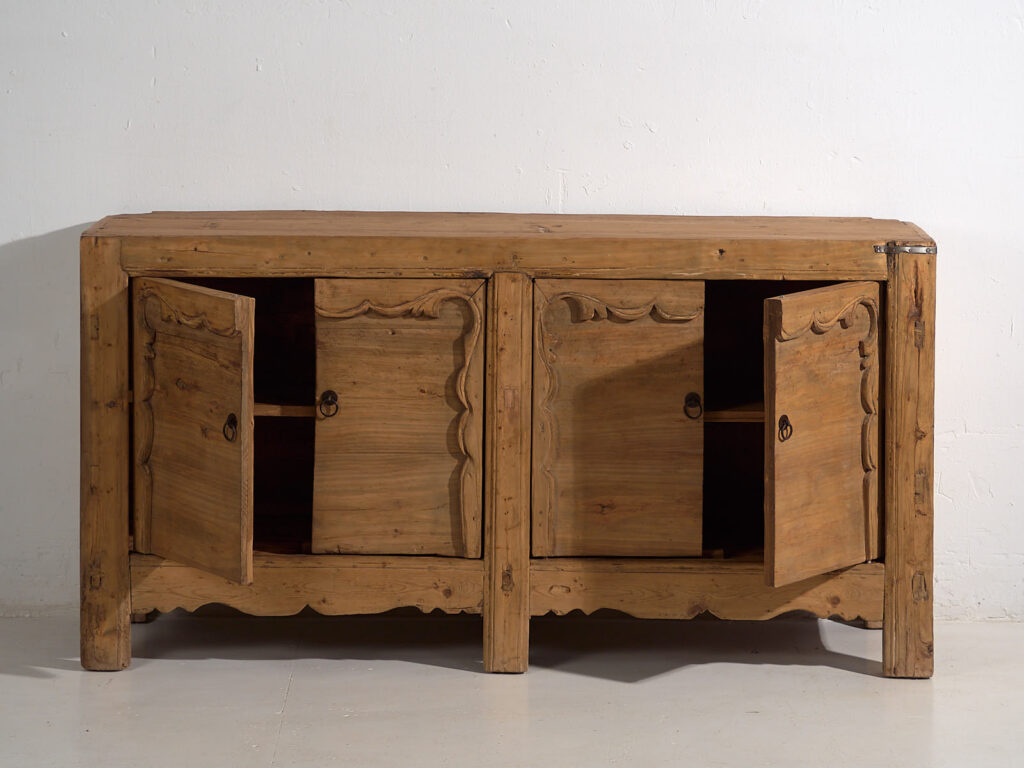 Antique Chinese sideboard with four doors (c.1900) #12