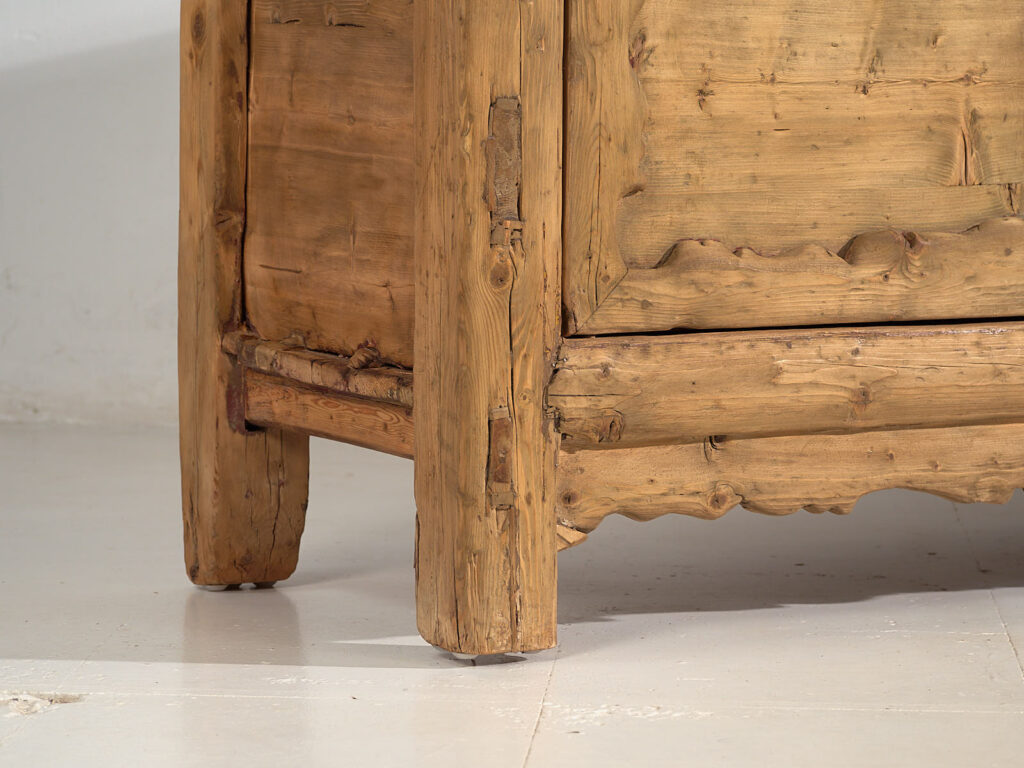 Large antique primitive style sideboard (c.1900) #15