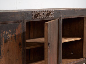 Aparador antiguo de tonos oscuros (c.1900) #26