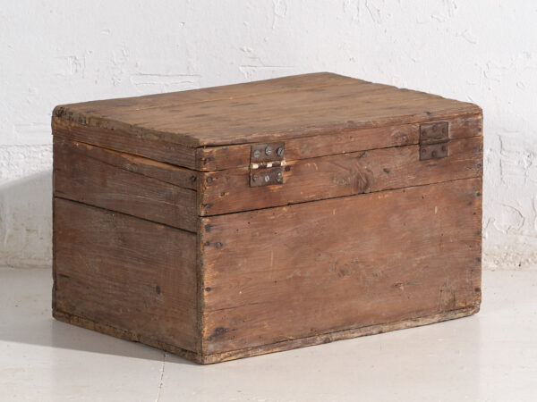 Pequeño estuche antiguo de madera (c.1920) #2