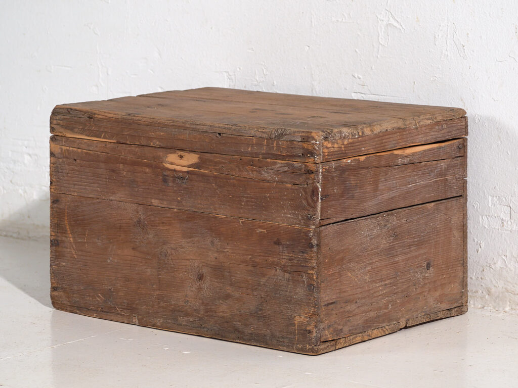 Pequeño estuche antiguo de madera (c.1920) #2