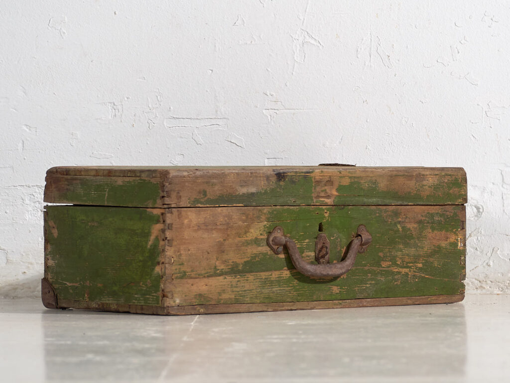 Antique green patina case (c.1920) #5