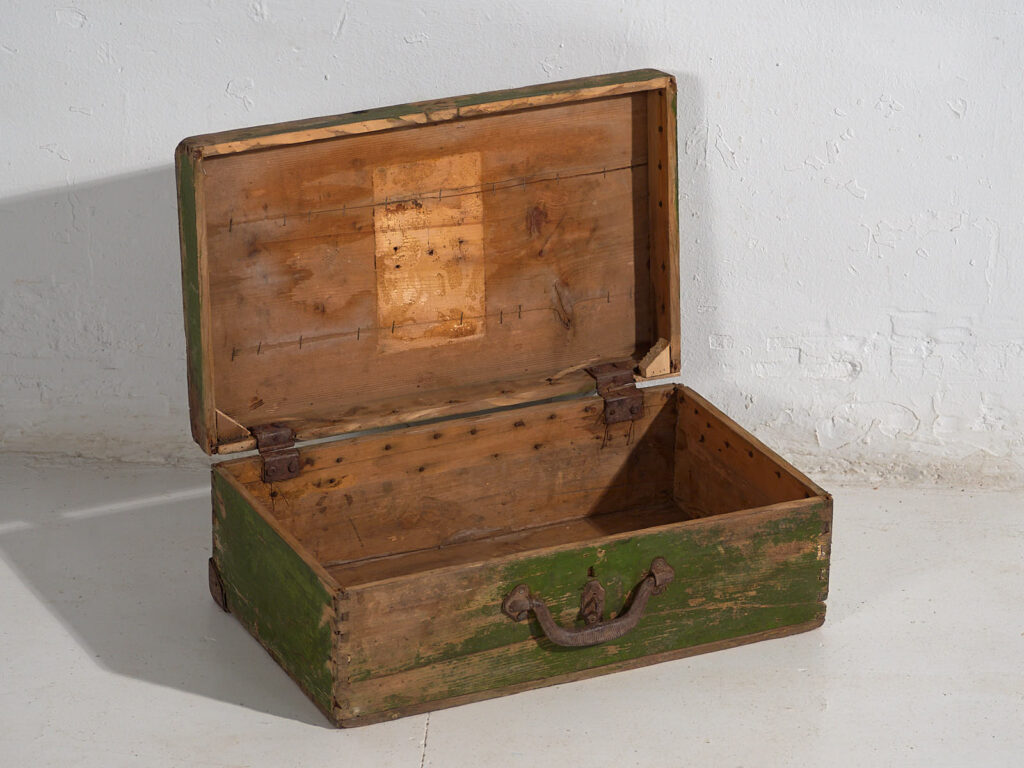 Antique green patina case (c.1920) #5