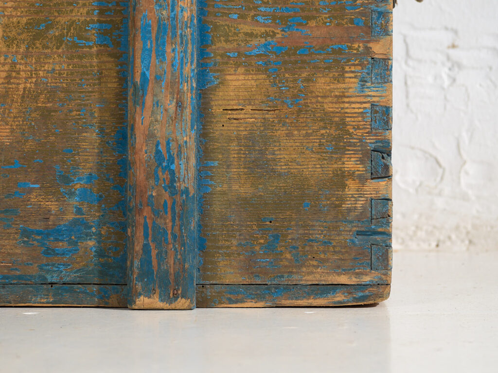 Antiguo cofre de estilo primitivo de color azul (c.1920) #14