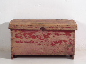 Cofre pequeño antiguo con pátina de color rojo (c.1920) #15