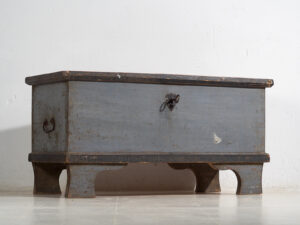 Baúl antiguo de madera con herrajes originales (c.1900) #16