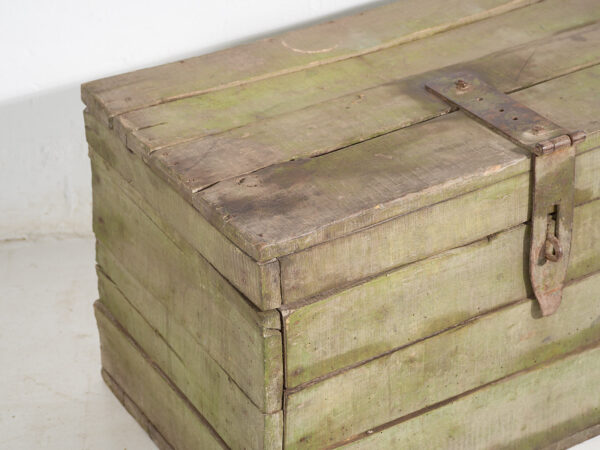 Cofre verde antiguo de estilo primitivo (c.1920) #21