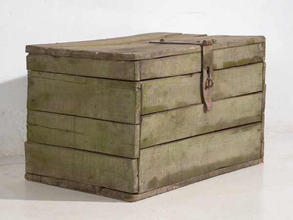 Cofre verde antiguo de estilo primitivo (c.1920) #21