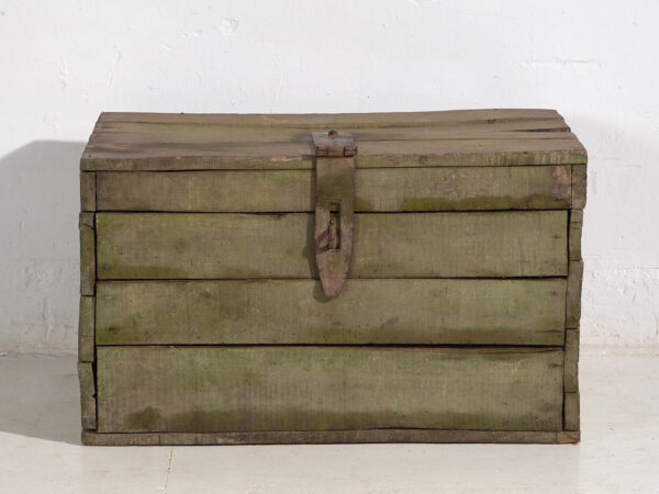 Cofre verde antiguo de estilo primitivo (c.1920) #21