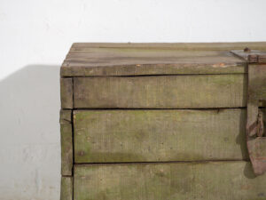 Cofre verde antiguo de estilo primitivo (c.1920) #21