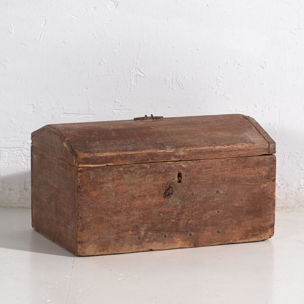 Cofre pequeño antiguo (c.1910) #22