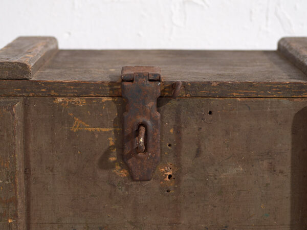 Petit coffre ancien vert olive (c.1920) #26