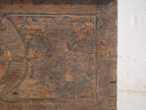 Antiguo cofre de madera maciza (Año 1830) #34