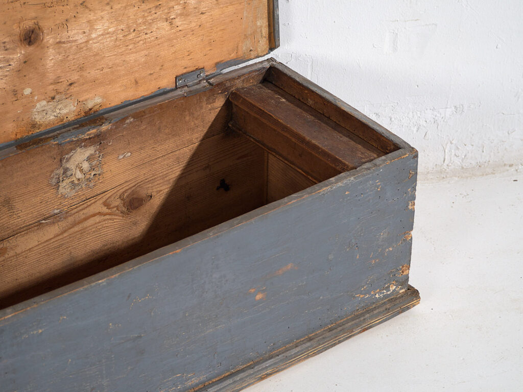 Small antique blue trunk (c.1920) #35