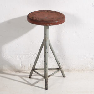 Taburete redondo metálico de estilo industrial (c.1950) #9