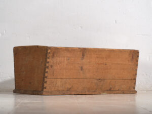 Cuna de bebé antigua de madera maciza (c.1920) #56