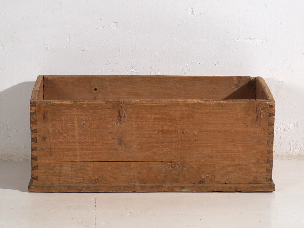 Cuna de bebé antigua de madera maciza (c.1920) #56