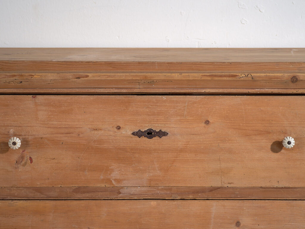 Antigua cómoda de madera maciza (c.1920) #61