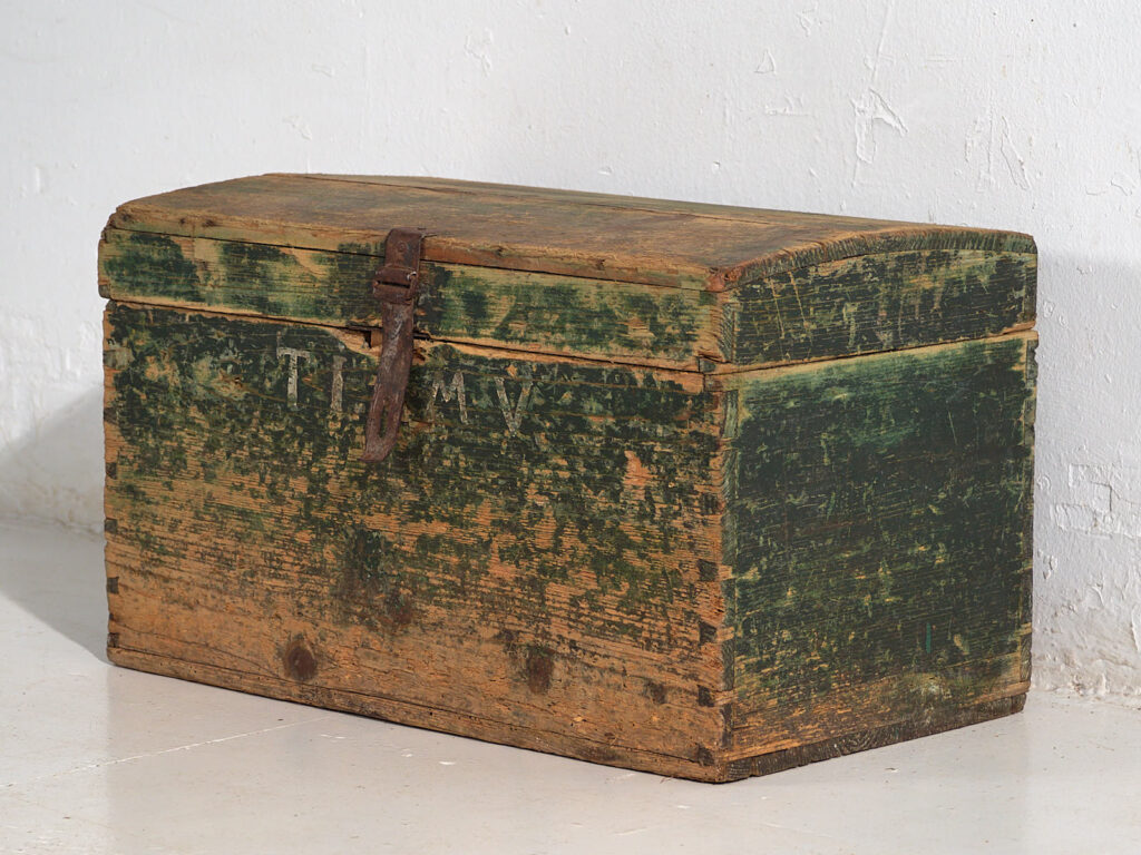 Cofre verde antiguo (c.1920) #70