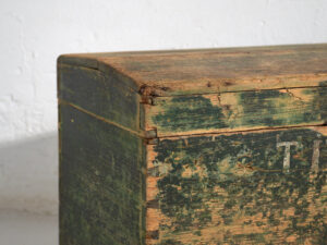 Cofre verde antiguo (c.1920) #70