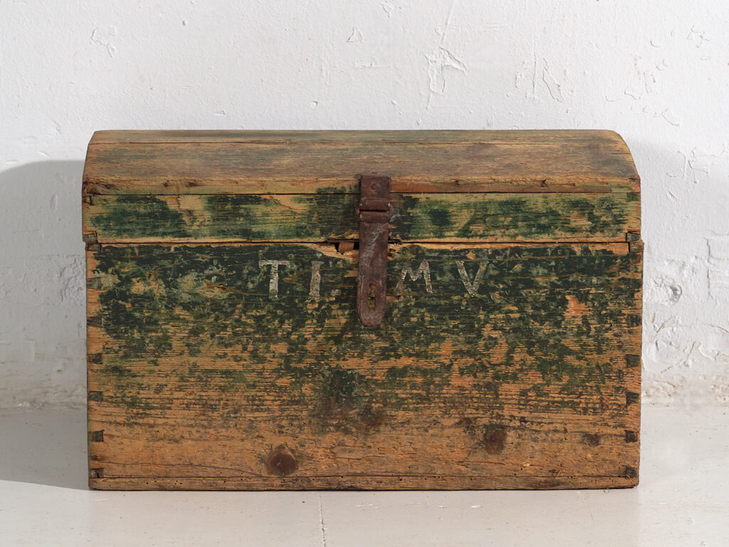 Cofre verde antiguo (c.1920) #70