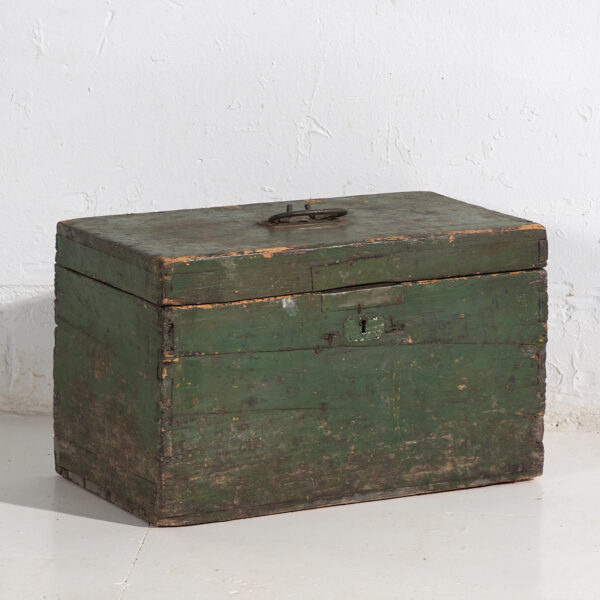 Cofre verde antiguo (c.1920) #74