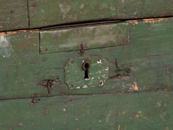 Cofre verde antiguo (c.1920) #74