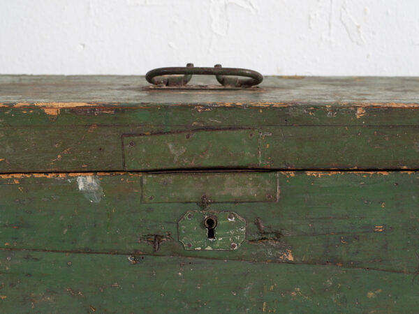 Cofre verde antiguo (c.1920) #74