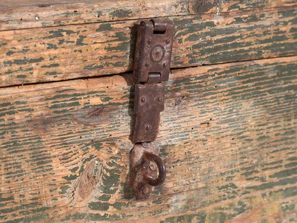 Small antique chest in shades of green (c.1920) #78
