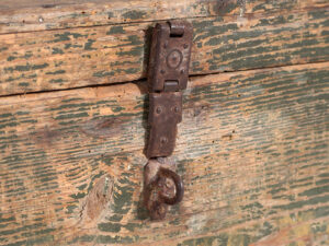 Small antique chest in shades of green (c.1920) #78