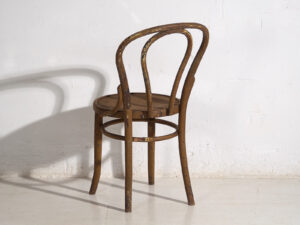 Silla de café antigua de estilo vienés (c.1920)