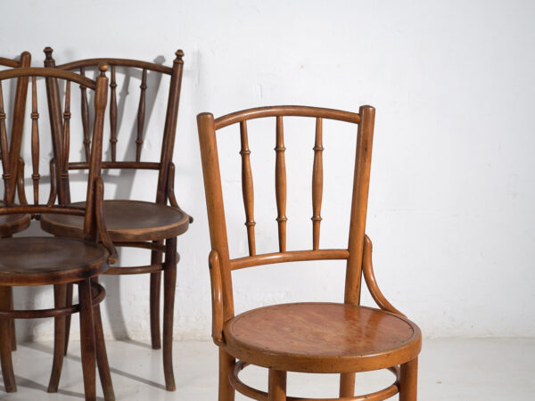 Antique Thonet bentwood chairs (c.1920). Set of 4 pieces #14