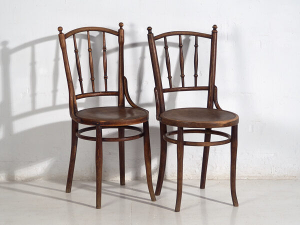 Antique Thonet bentwood chairs (c.1920). Set of 4 pieces #14