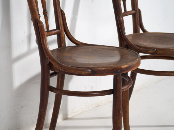 Antique Thonet bentwood chairs (c.1920). Set of 4 pieces #14