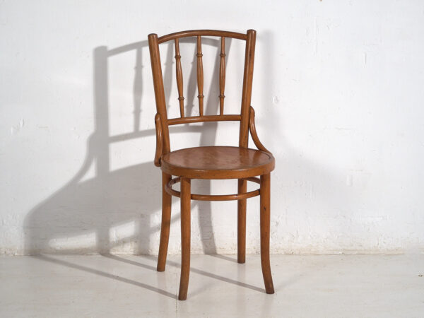 Antique Thonet bentwood chairs (c.1920). Set of 4 pieces #14