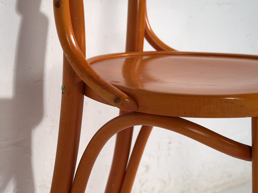 Antique Thonet chairs (c.1920). Set of 4 pieces #5