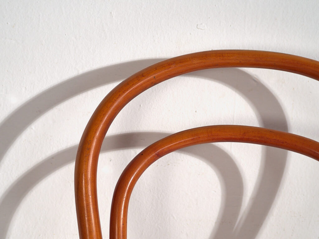 Antique Thonet chairs (c.1920). Set of 4 pieces #5