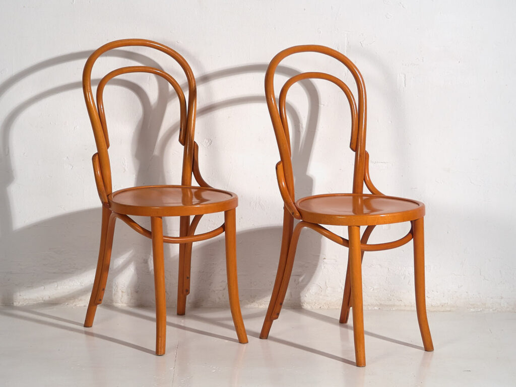 Antique Thonet chairs (c.1920). Set of 4 pieces #5