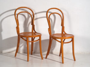 Antique Thonet chairs (c.1920). Set of 4 pieces #5