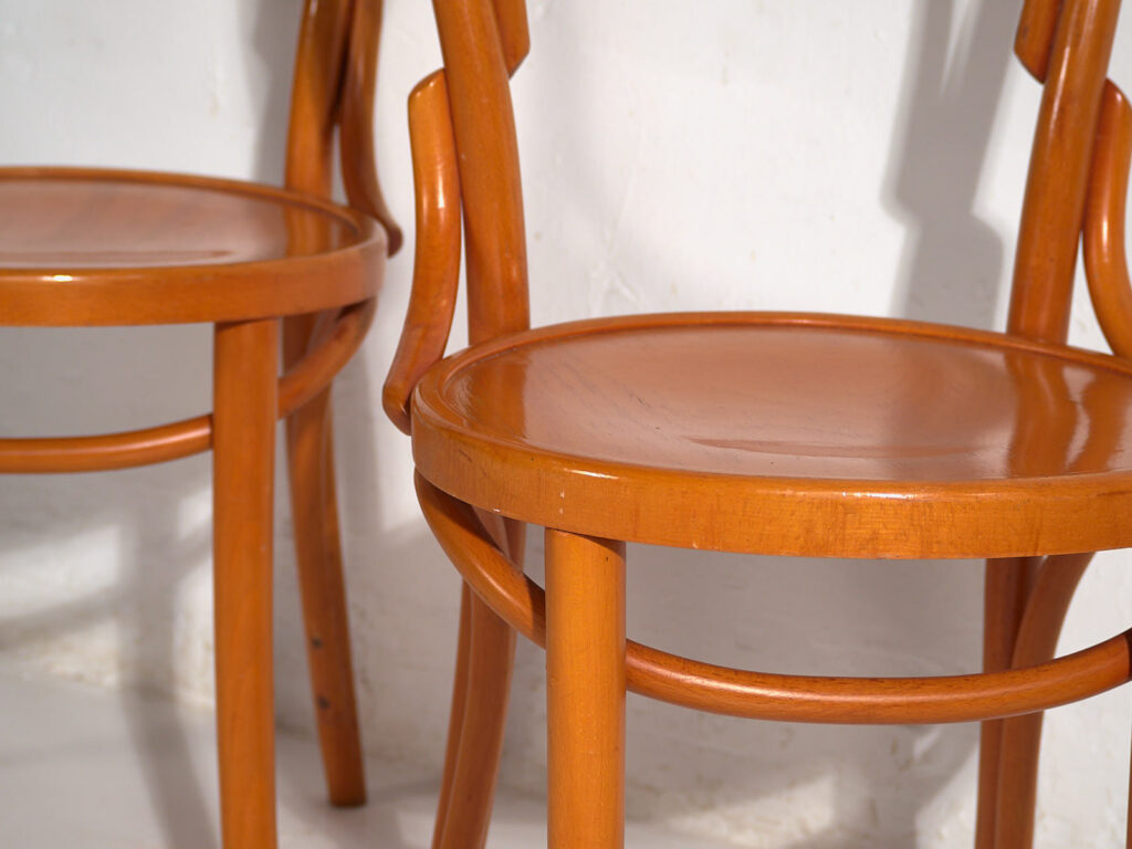 Antique Thonet chairs (c.1920). Set of 4 pieces #5