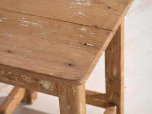 Ancienne table d'appoint (c.1920) #2