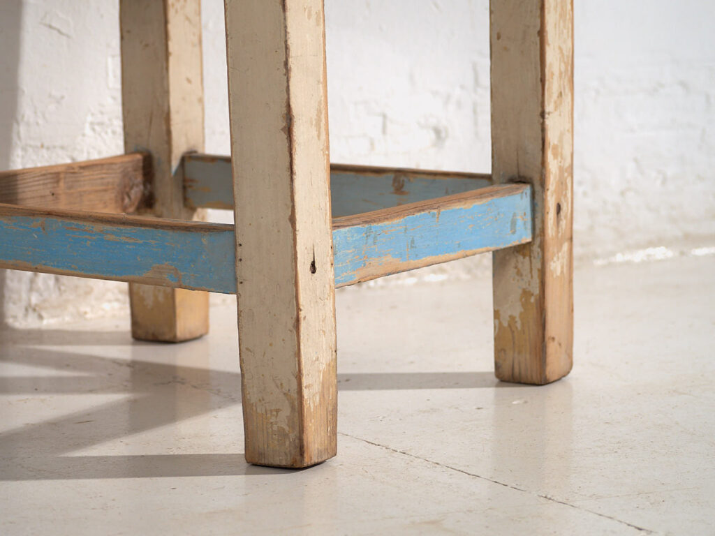 Mesas auxiliares antiguas (c.1920). Conjunto de 2 piezas #3