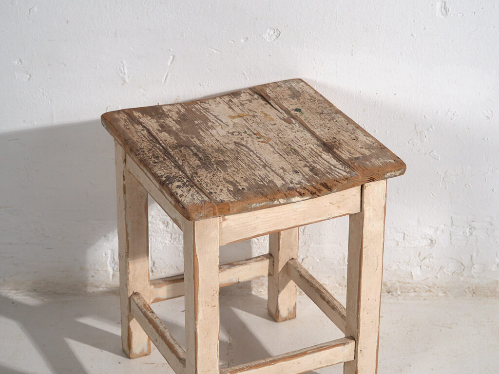 Conjunto de mesas bajas antiguas (c.1920). Conjunto de 2 piezas #5