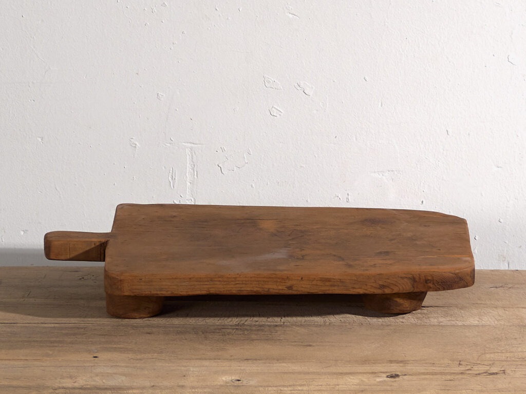 Tabla pequeña antigua de madera maciza (c.1920) #12