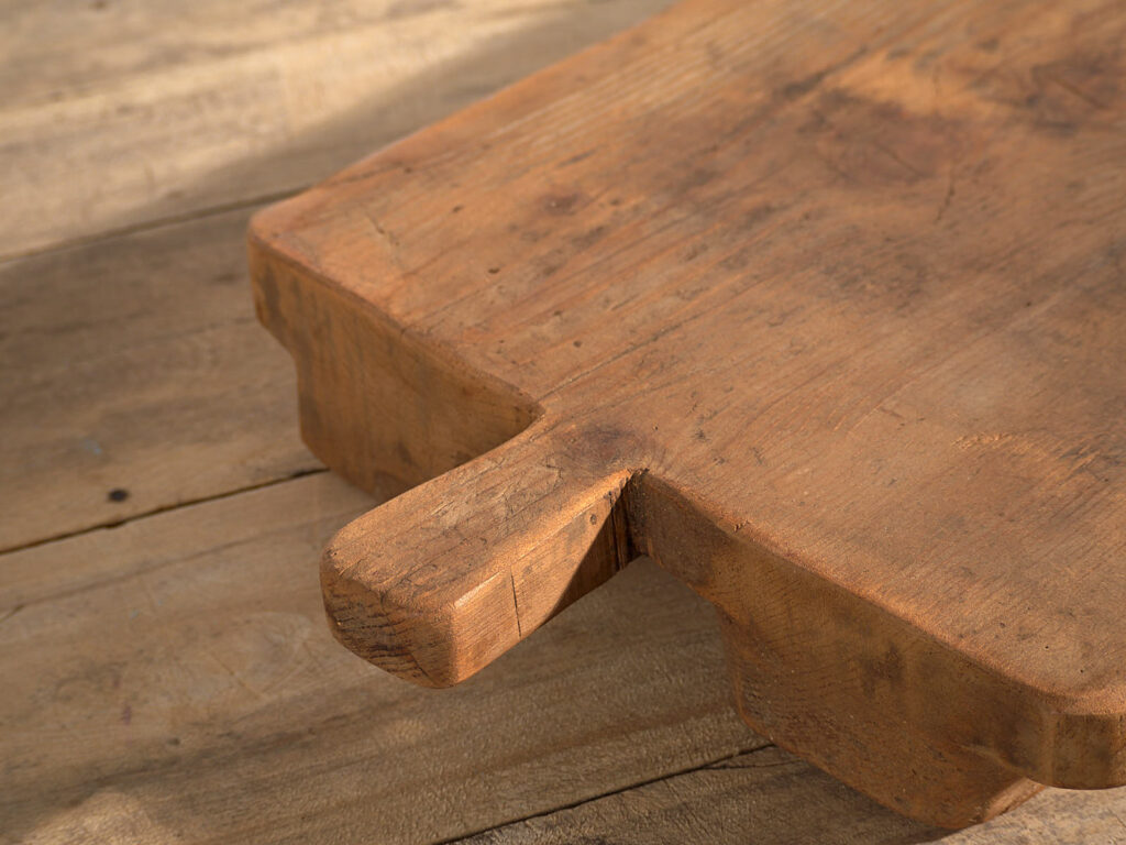 Tabla pequeña antigua de madera maciza (c.1920) #12